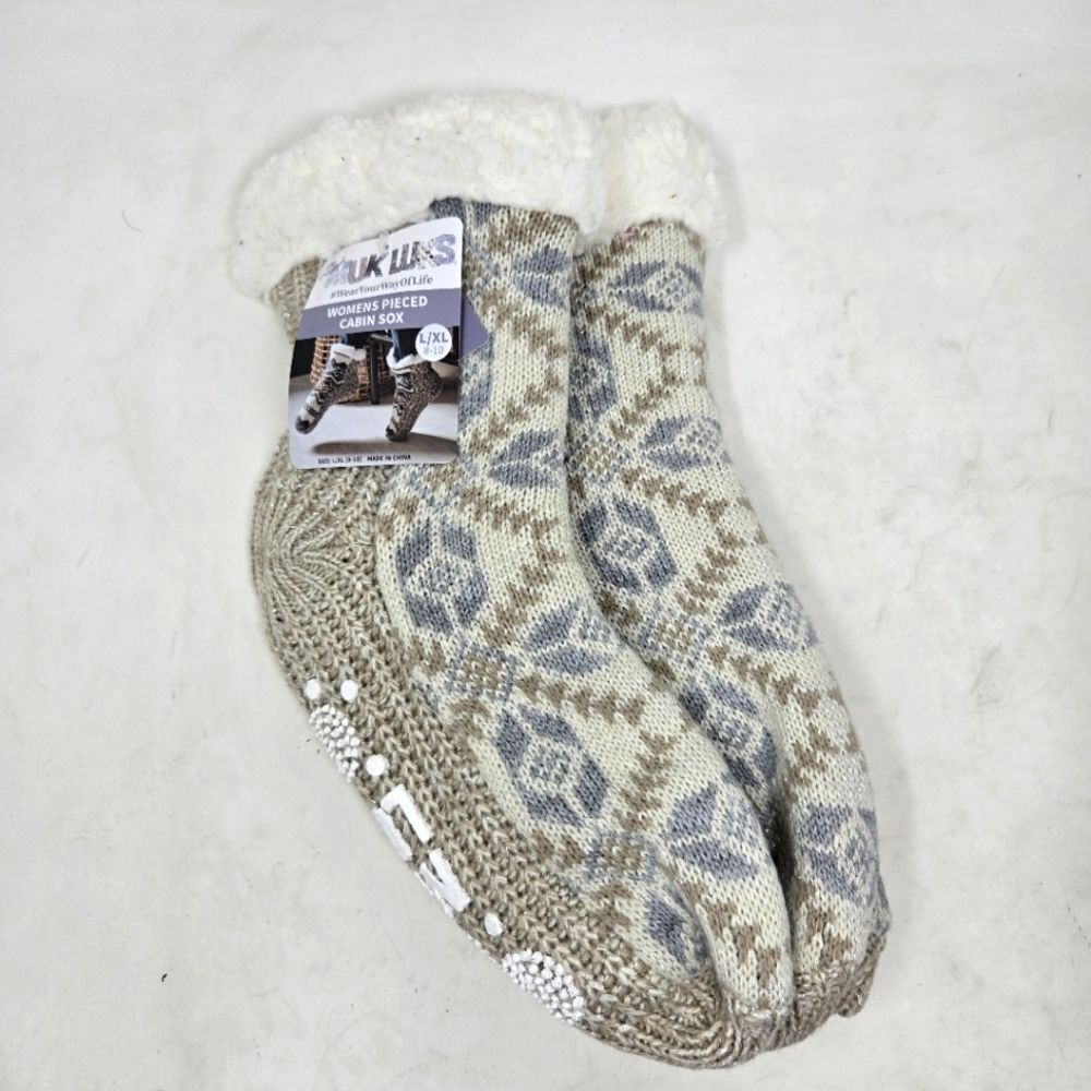 MUK LUKS Women's Pieced Cabin Nordic Knit Slipper Socks NWT